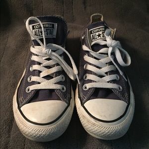 Navy low top converse